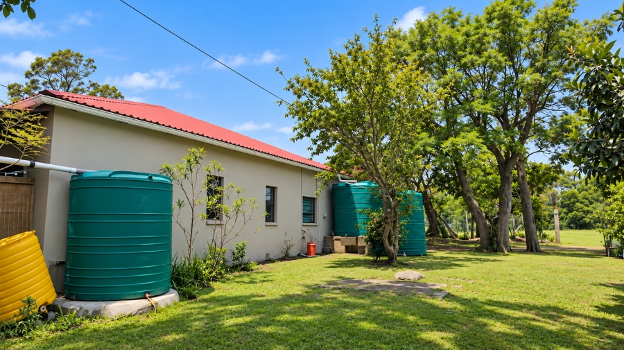 4 Bedroom Property for Sale in Summerpride Eastern Cape